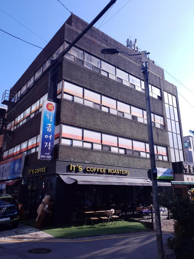 E Livingtel Seul Exterior foto